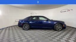 Chrysler 300 full