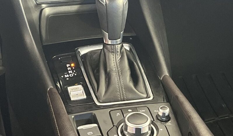 
 Mazda Mazda3 full									
