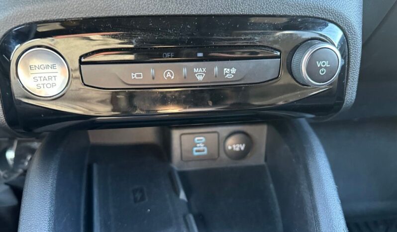 
 Ford Escape full									
