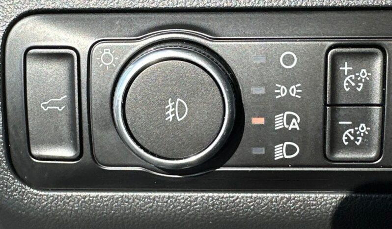 
 Ford Escape full									