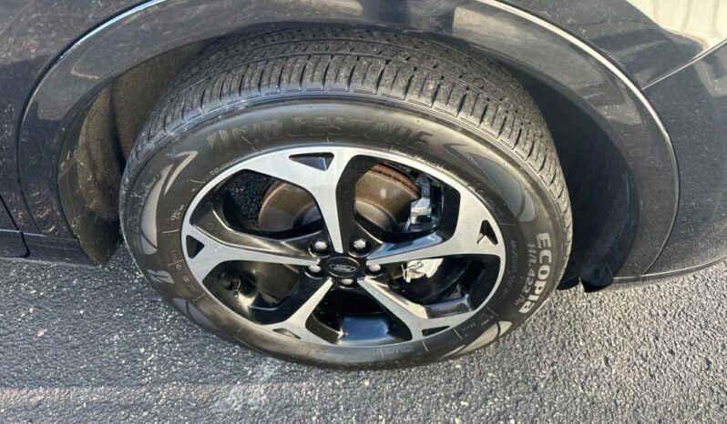 
 Ford Escape full									