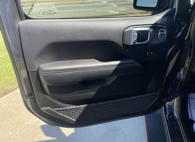 
 Jeep Wrangler full									