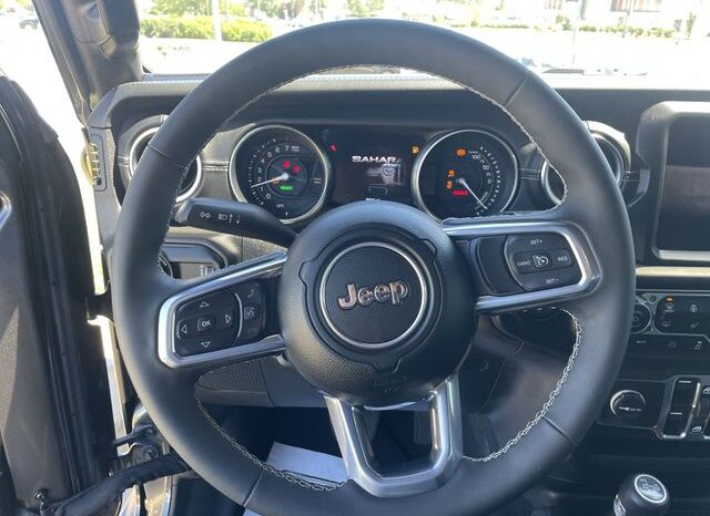 
 Jeep Wrangler full									