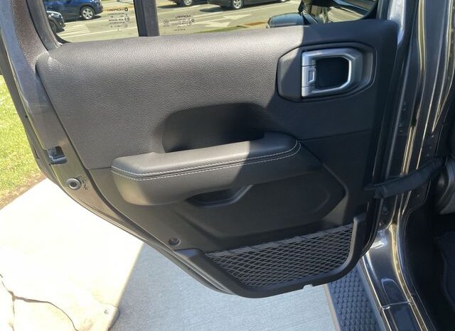 
 Jeep Wrangler full									