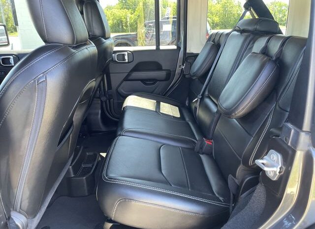 
 Jeep Wrangler full									