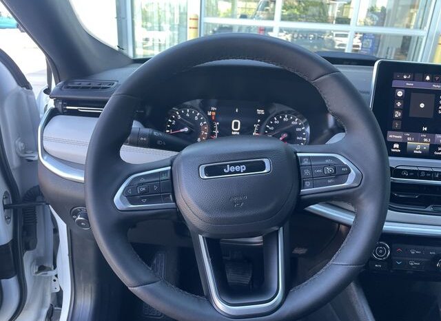
 Jeep Compass full									