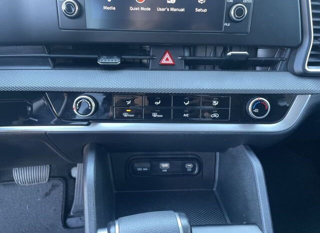 
 Kia Sportage full									