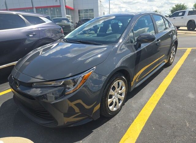 
 Toyota Corolla full									