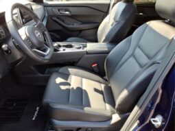 Nissan Rogue full