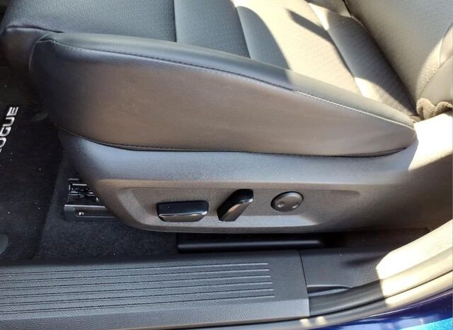 
 Nissan Rogue full									