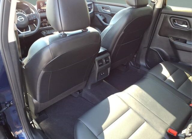 
 Nissan Rogue full									
