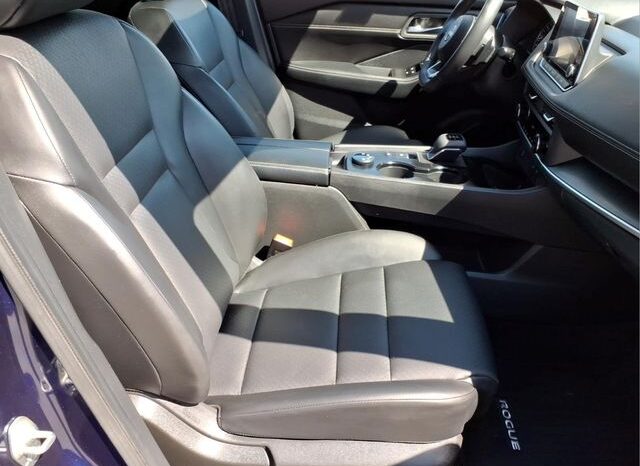
 Nissan Rogue full									