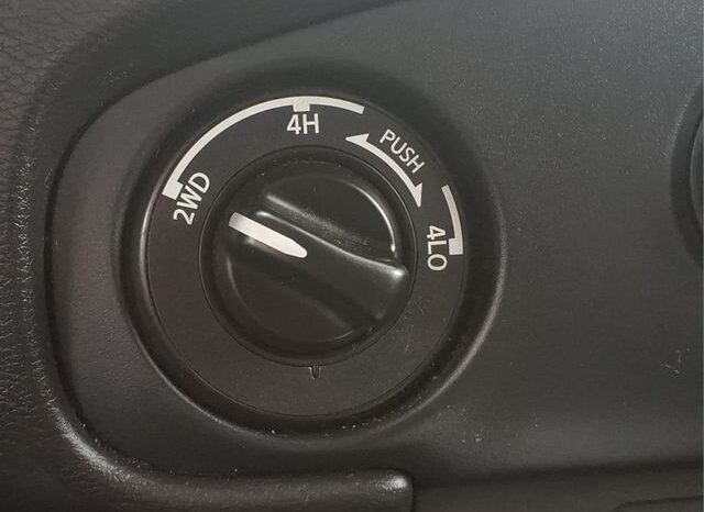 
 Nissan Frontier full									