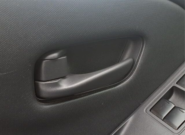 
 Nissan Frontier full									