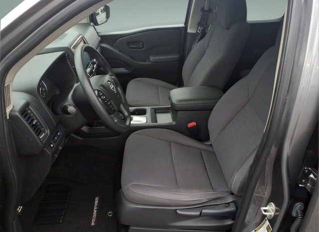 
 Nissan Frontier full									