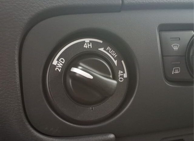 
 Nissan Frontier full									