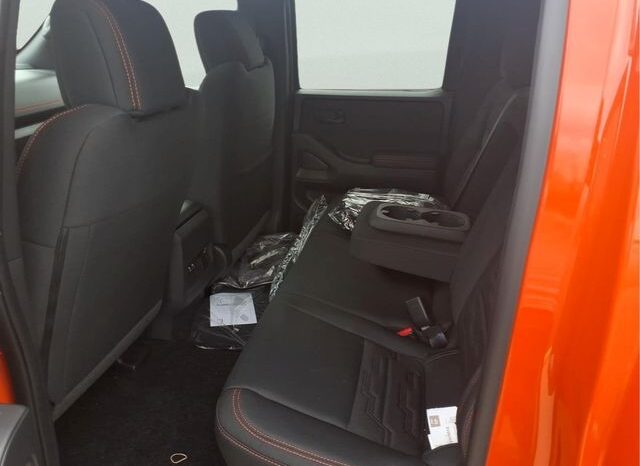 
 Nissan Frontier full									