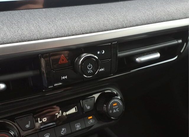 
 Nissan Kicks full									