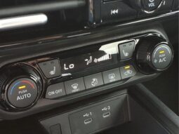 Nissan Kicks full