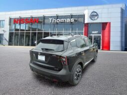 Nissan Kicks full