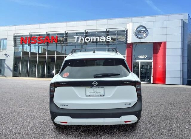 
 Nissan Kicks full									