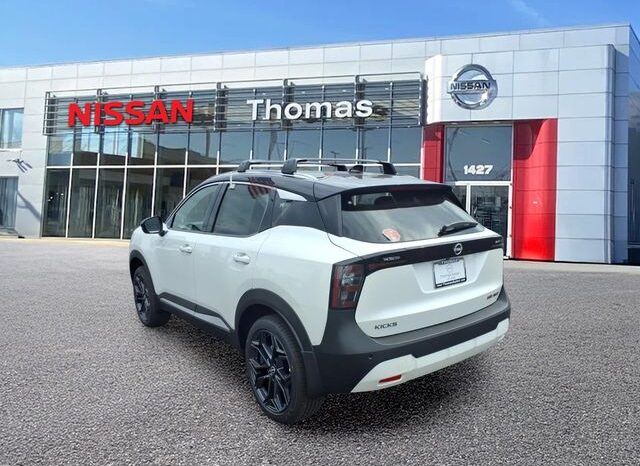 
 Nissan Kicks full									