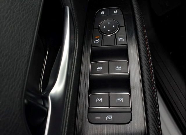 
 Nissan Kicks full									