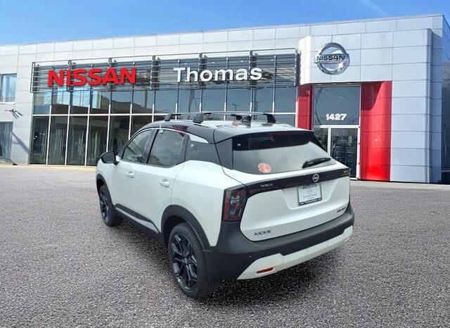 
 Nissan Kicks full									