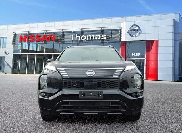 
 Nissan Rogue Plug-In Hybrid full									