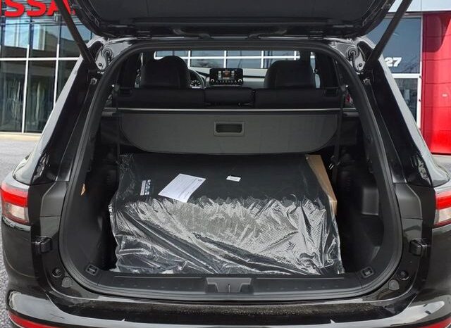 
 Nissan Rogue Plug-In Hybrid full									
