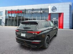 
 Nissan Rogue Plug-In Hybrid full									