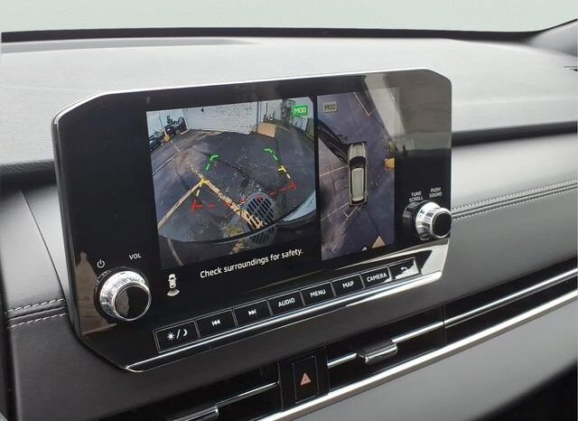 
 Nissan Rogue Plug-In Hybrid full									