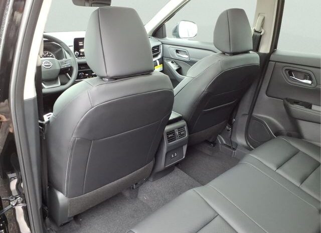 
 Nissan Rogue full									