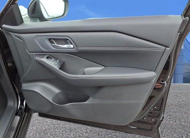 
 Nissan Rogue full									