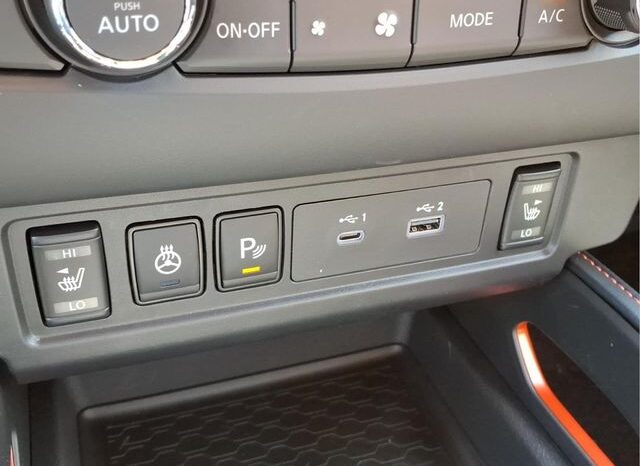 
 Nissan Frontier full									