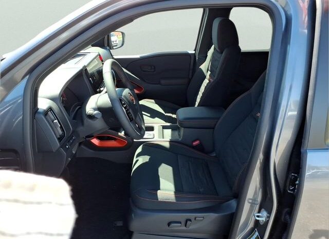 
 Nissan Frontier full									