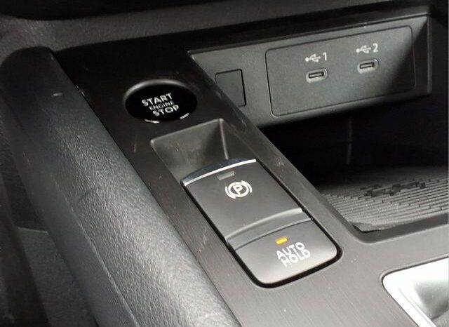 
 Nissan Kicks full									