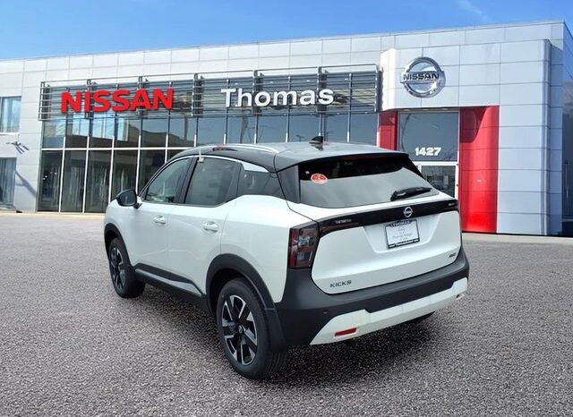 
 Nissan Kicks full									