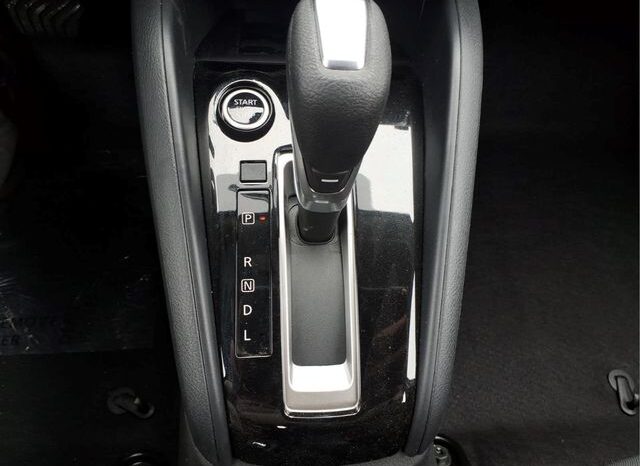 
 Nissan Versa full									