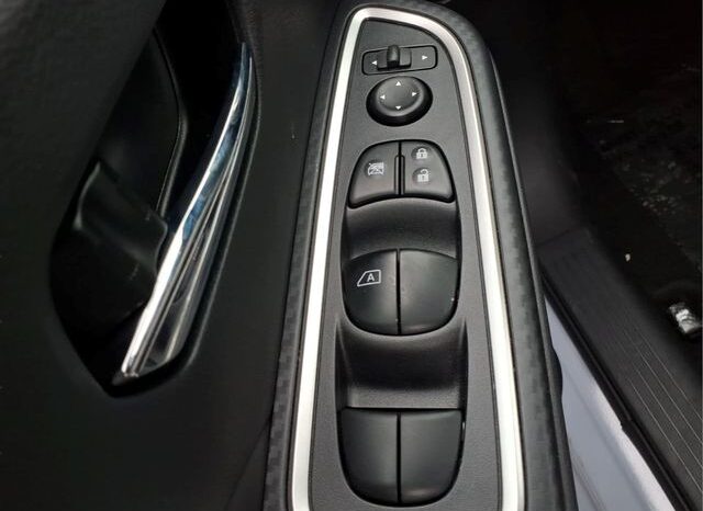 
 Nissan Versa full									