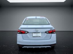 
 Nissan Versa full									