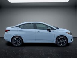 
 Nissan Versa full									