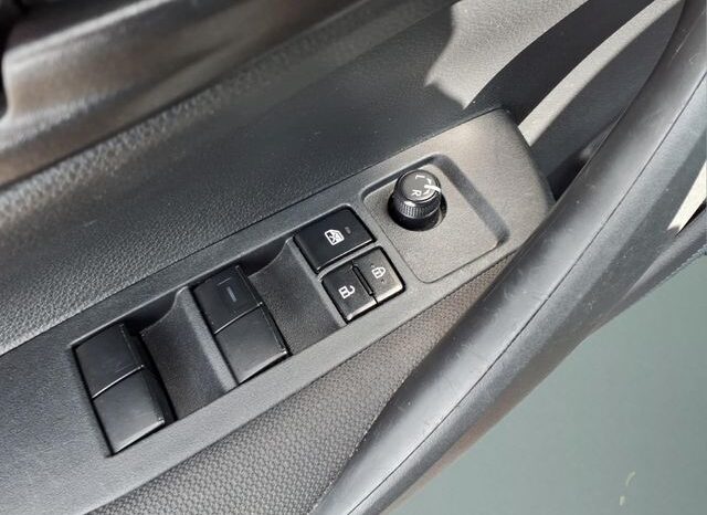 
 Toyota Corolla full									