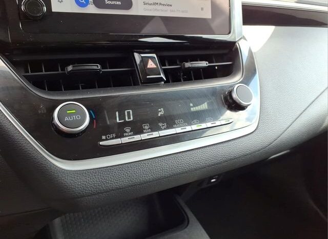 
 Toyota Corolla full									