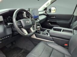 Toyota Tundra Hybrid full