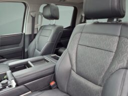 Toyota Tundra Hybrid full