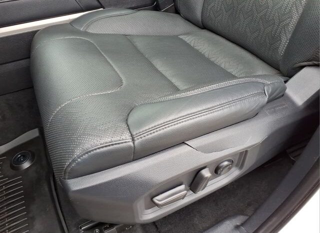 
 Toyota Tundra Hybrid full									