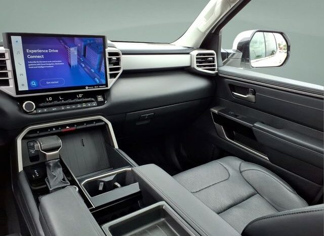 
 Toyota Tundra Hybrid full									