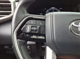 Toyota Tundra Hybrid full