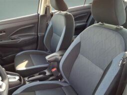 
 Nissan Versa full									